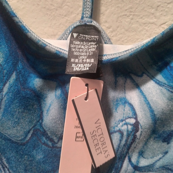 Victoria's secret  nwot top size Xl multicolor - Picture 4 of 5